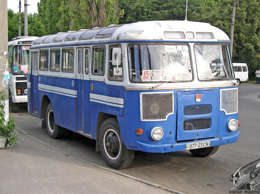 Автобус ПАЗ-652