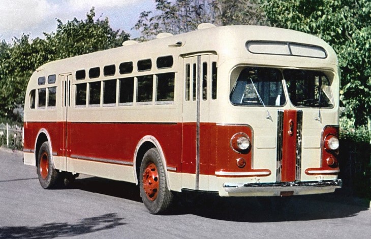 Автобус ЗИС-154
